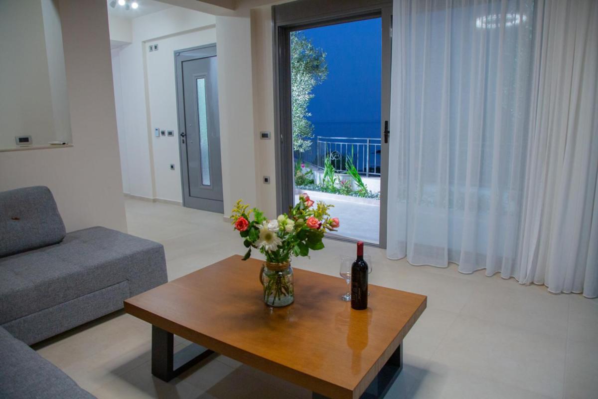 Villa Achlia Екстер'єр фото